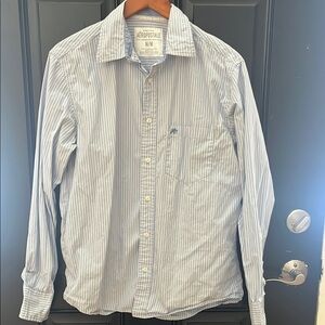 Men’s Light Blue Dress Shirt